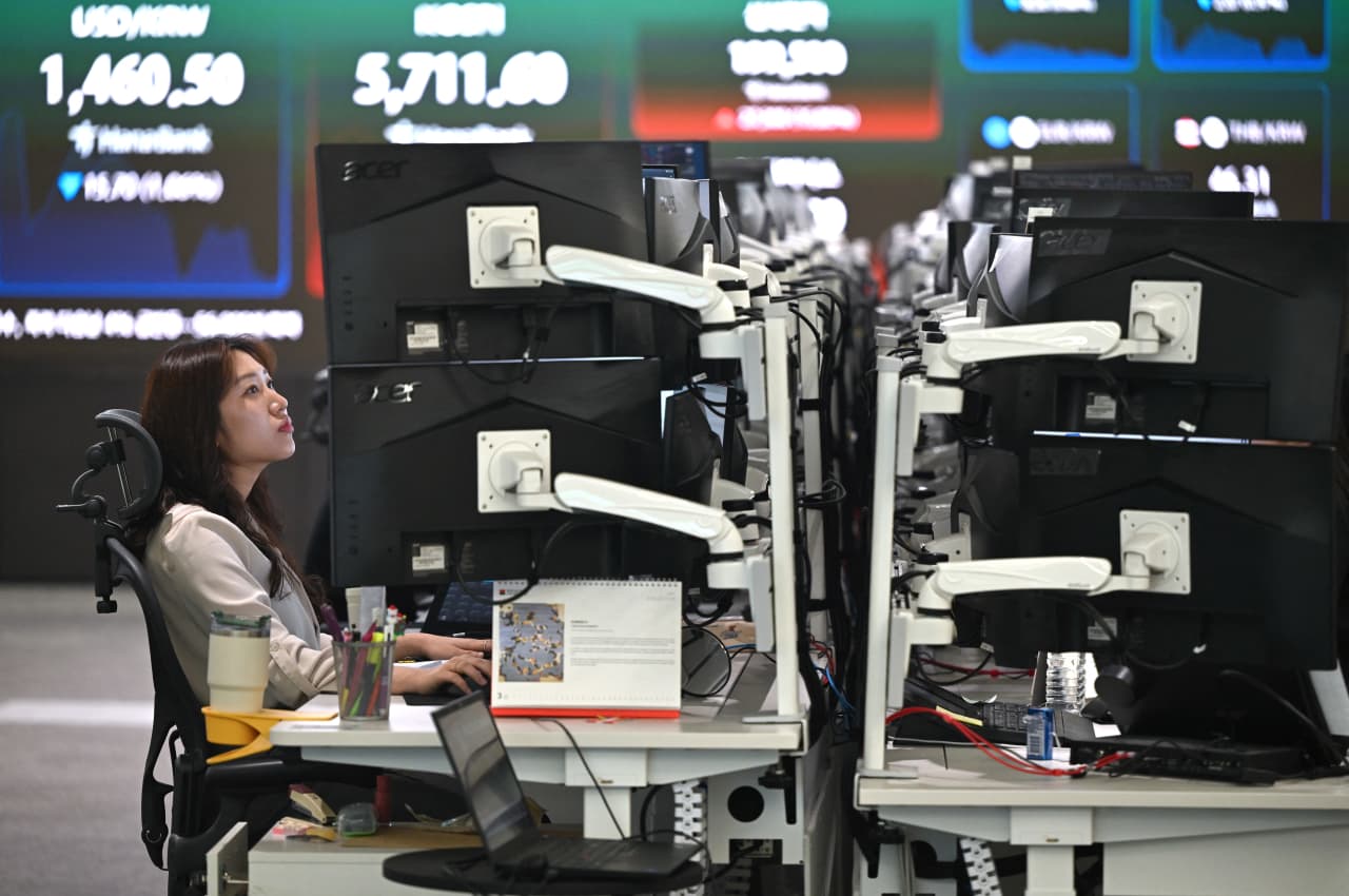 Debt-fueled bets turbocharge South Korean stock-market returns as Kospi jumps 8%