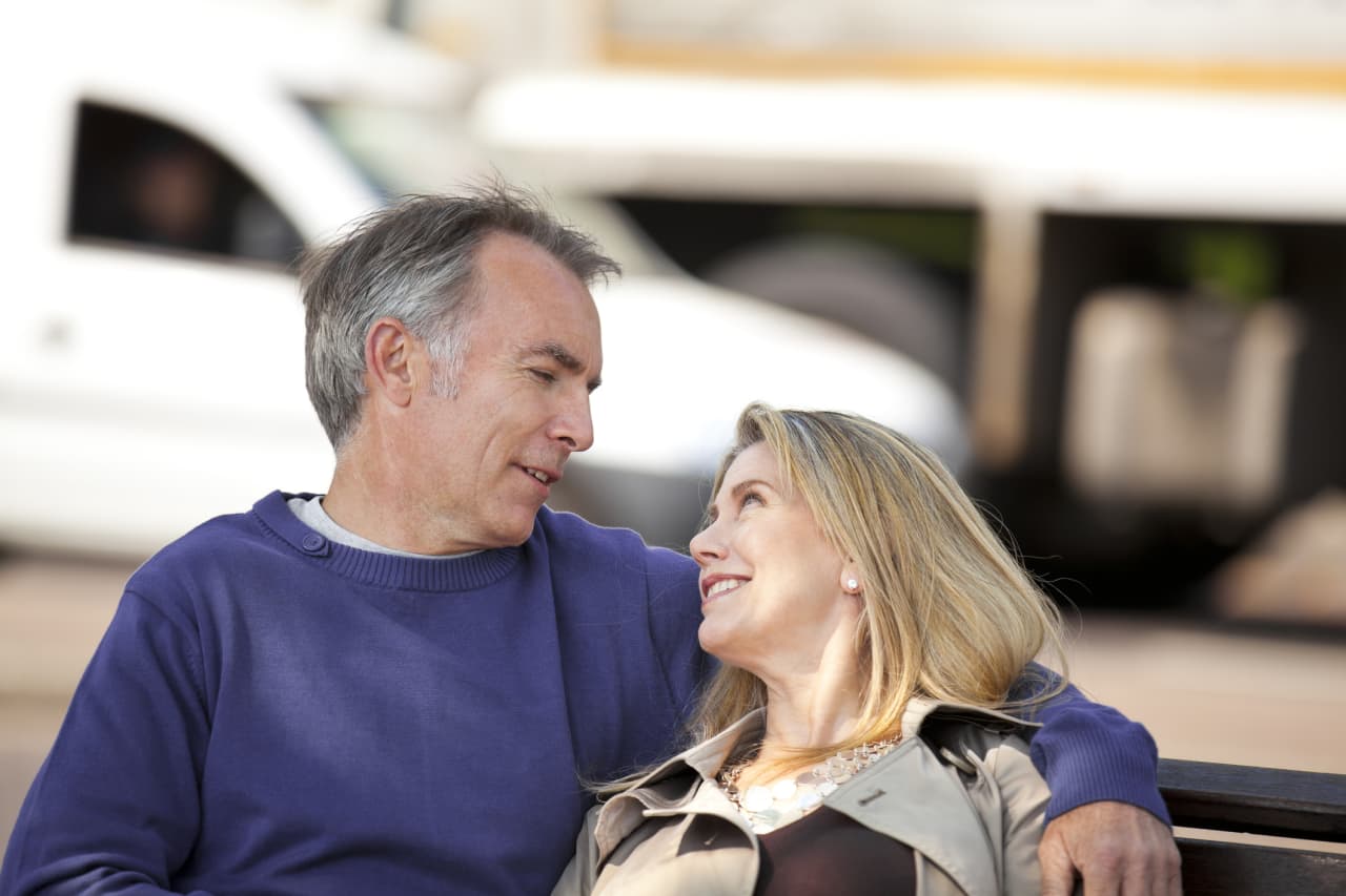 I&#x2019;m 60, retired with $3 million. My fianc&#xe9;e, 55, has $1 million but plans to work for the next 10 years. Are we compatible?