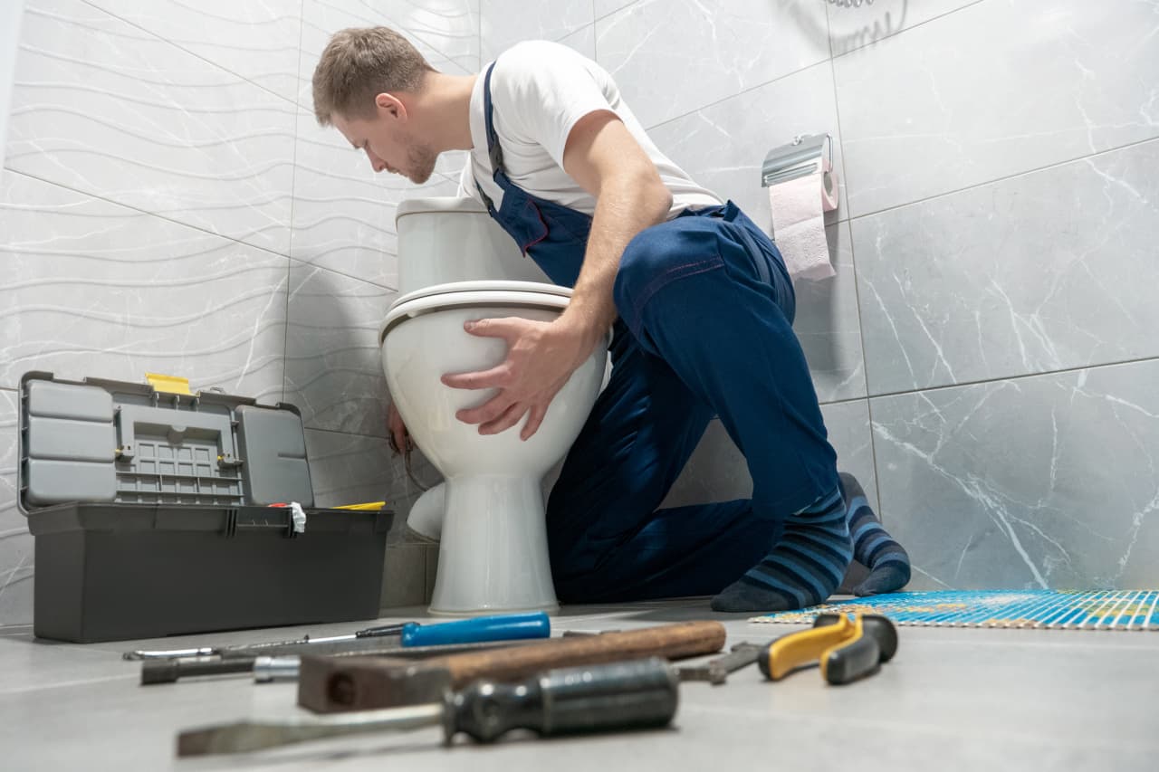 My plumber charged $160 to fix a problem in my bathroom &#x2014; but appears to have created another one. Do I pay again?