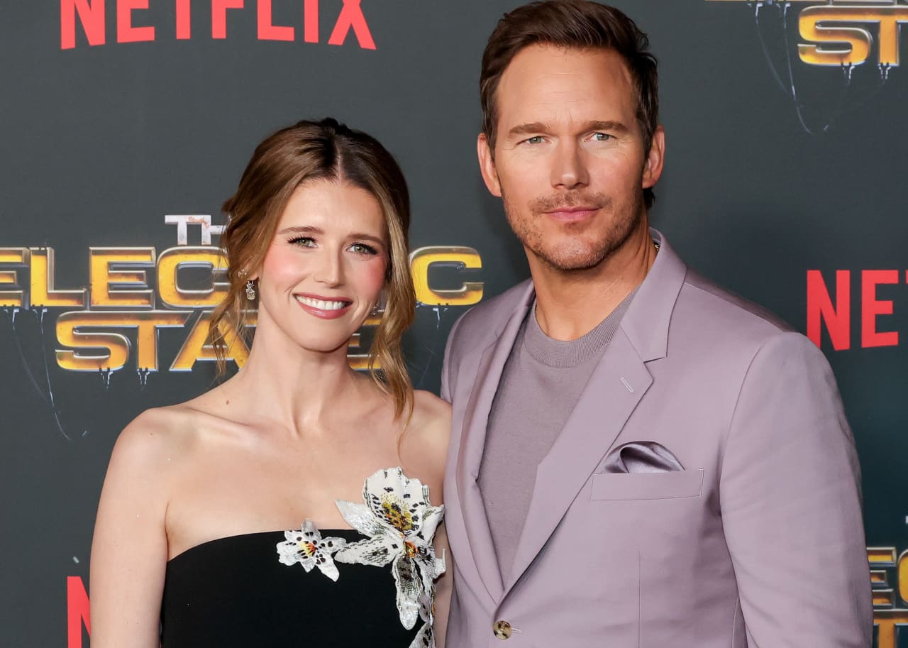 Chris Pratt&#xa0;and&#xa0;Katherine Schwarzenegger delist $20 million megamansion while living in Katy Perry&#x2019;s home