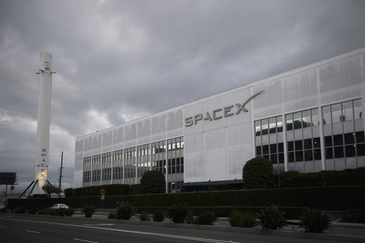 In &#x2018;wild&#x2019; twist, SpaceX won&#x2019;t be allowed early entry to the S&P 500 after all