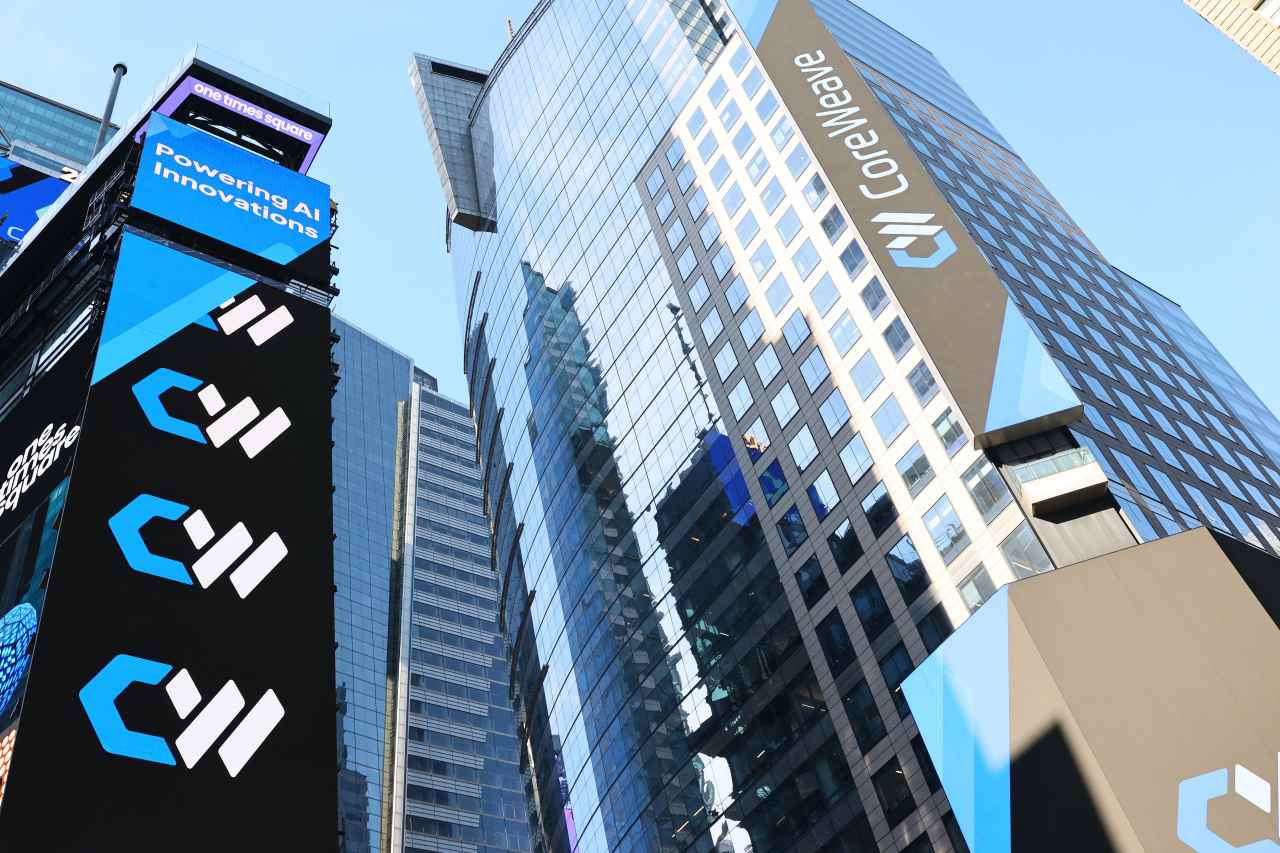 CoreWeave&#x2019;s stock falls as new Google cloud venture may signal more competition ahead