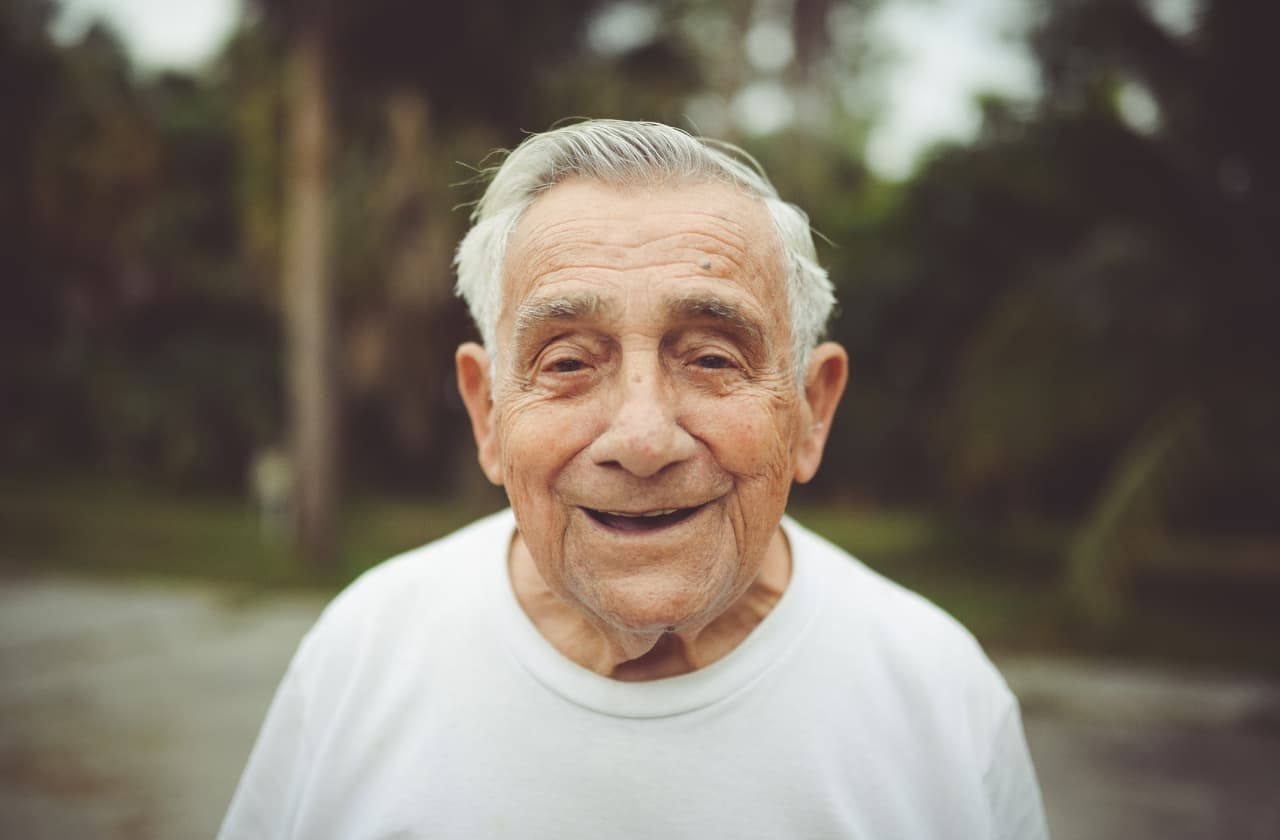 &#x2018;I&#x2019;m unsure of the best approach&#x2019;: My father, 91, is in hospice care. He left his six children CDs. Can we cash out?