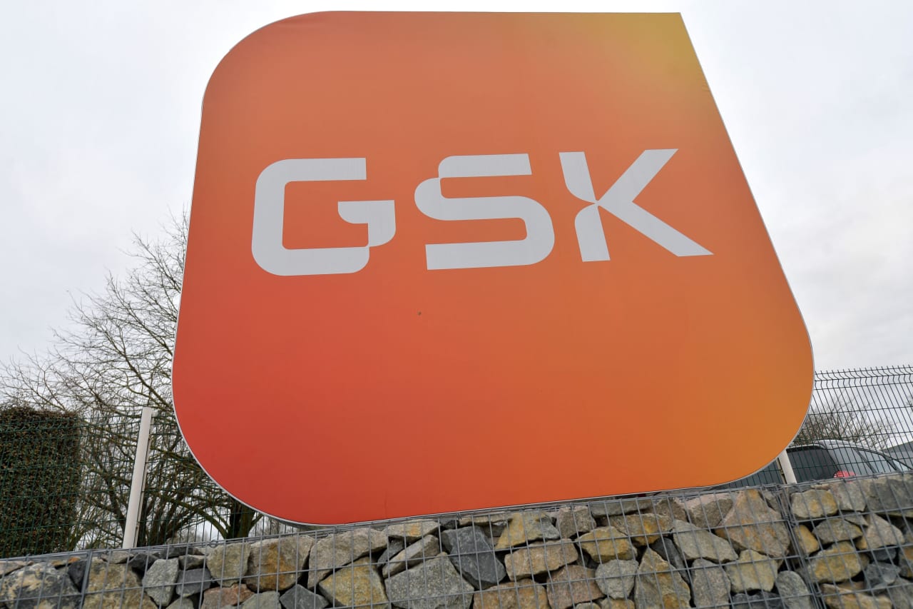 GSK just announced its biggest purchase in eight years to rev up cancer portfolio it had previously wound down