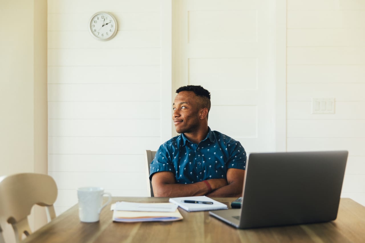 The average tax refund is over $3,500 &#x2014; and you&#x2019;ve got less than a week to file