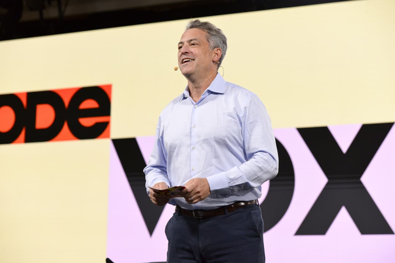 Vox&#x2019;s sale marks the end of an era for a once-booming form of digital media. Here&#x2019;s how it all came undone.