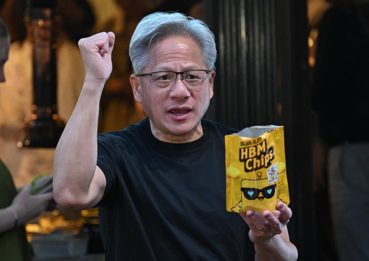Nvidia strikes a new memory-chip deal &#x2014;&#xa0;but SK Hynix and Samsung shares are under heavy pressure