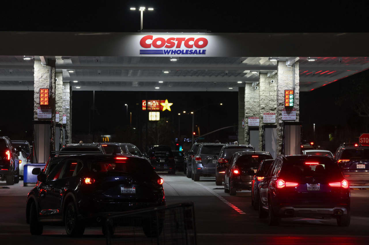 Costco gas demand hits records, as shoppers try to stay ahead of future price spikes