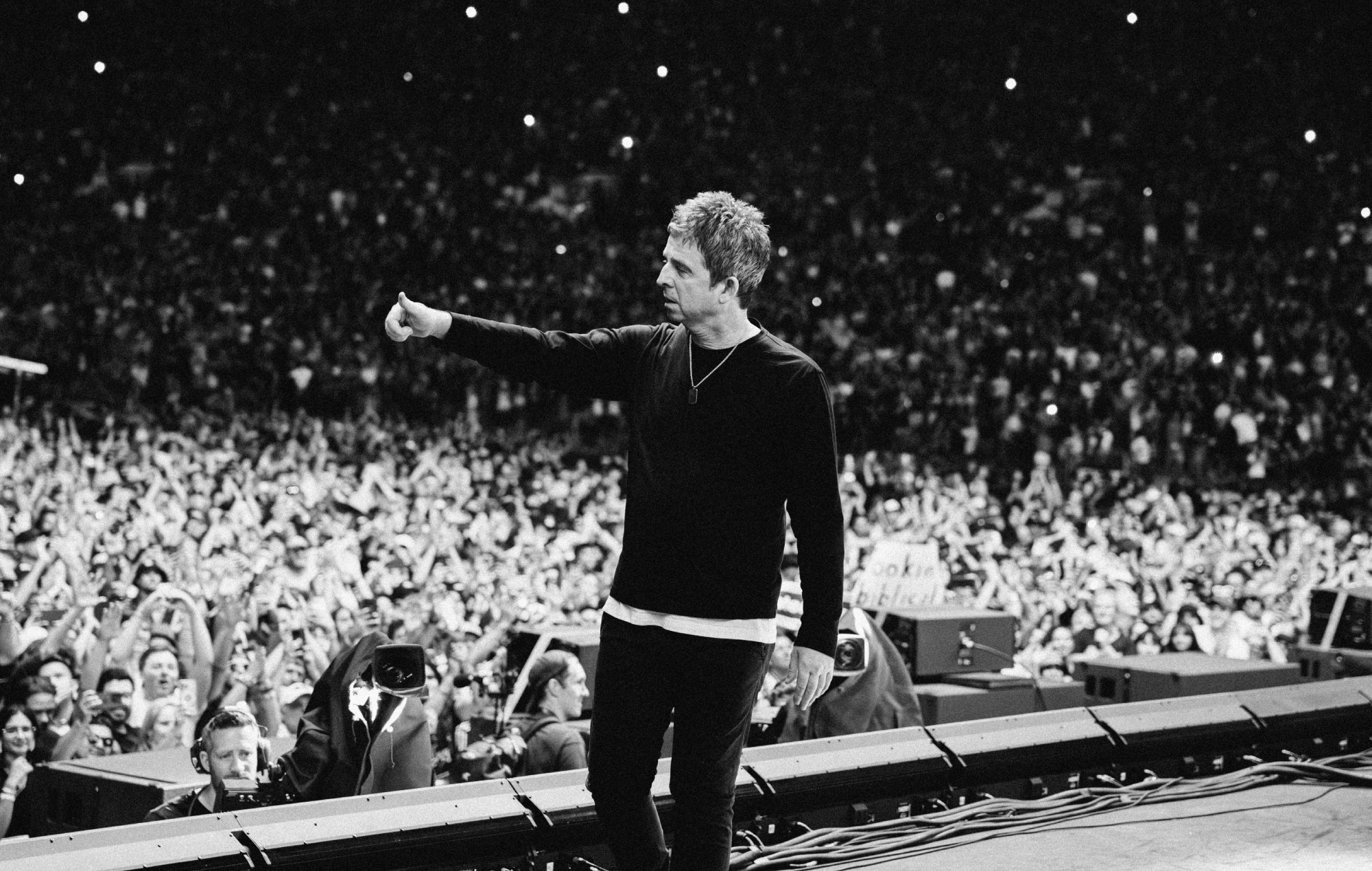 Noel Gallagher&#8217;s guitar from Oasis&#8217; &#8216;(What’s The Story) Morning Glory?&#8217; sessions to go up for auction