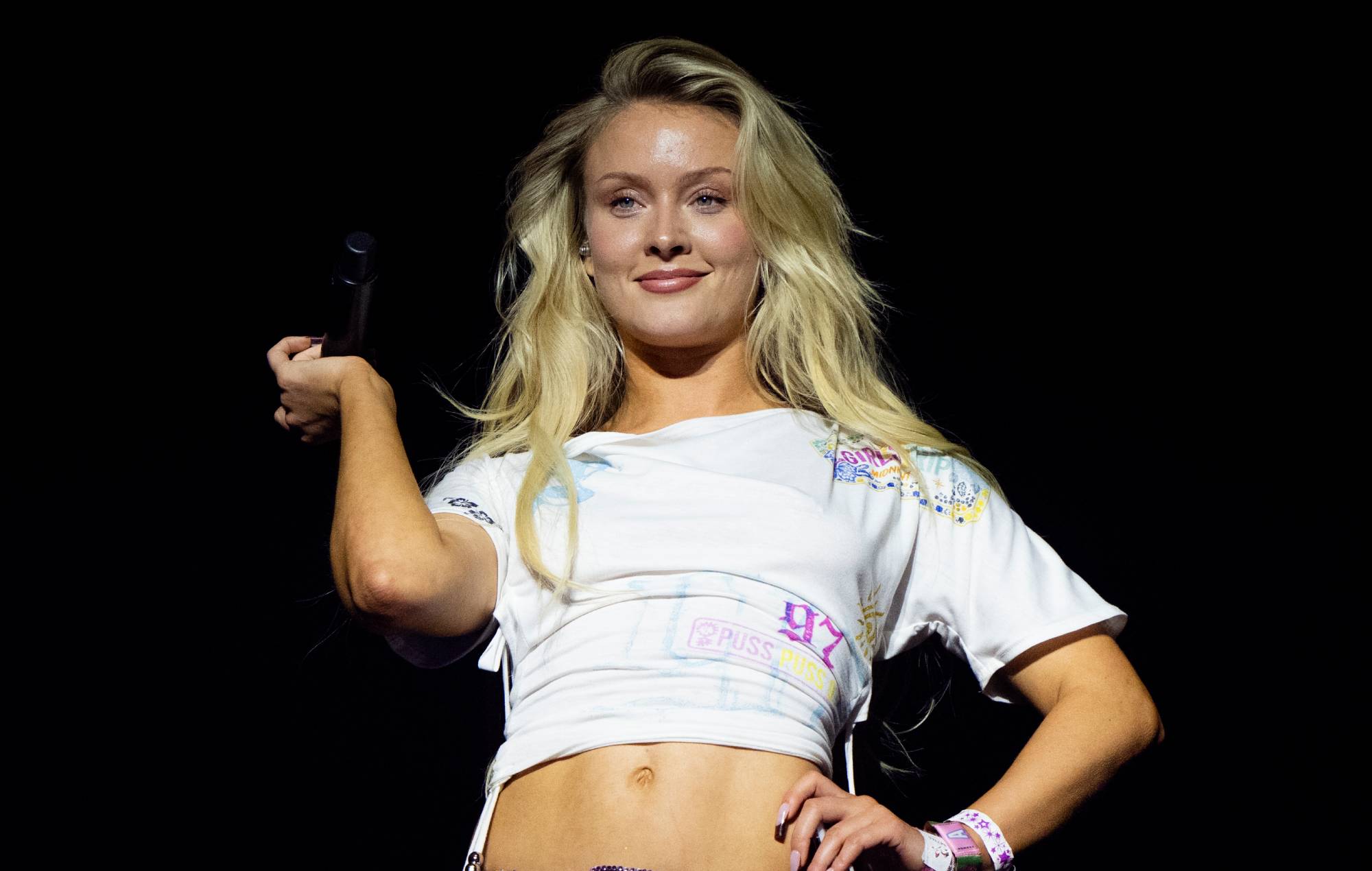 Zara Larsson announces &#8216;Brat&#8217;-inspired deluxe album featuring PinkPantheress, Robyn, Shakira and more