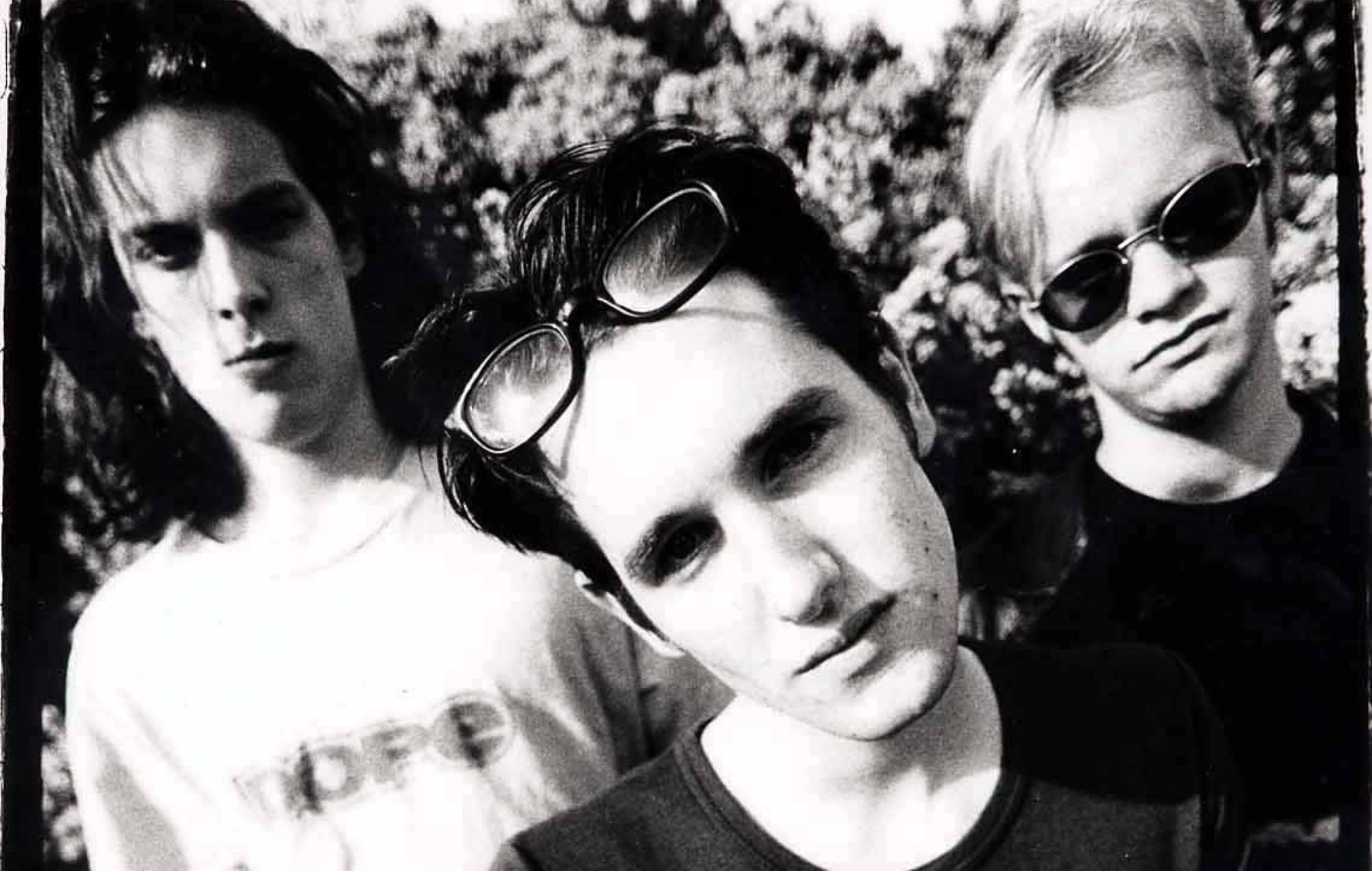 Ash announce &#8216;1977&#8217; 30th anniversary reissue with UK and European tour