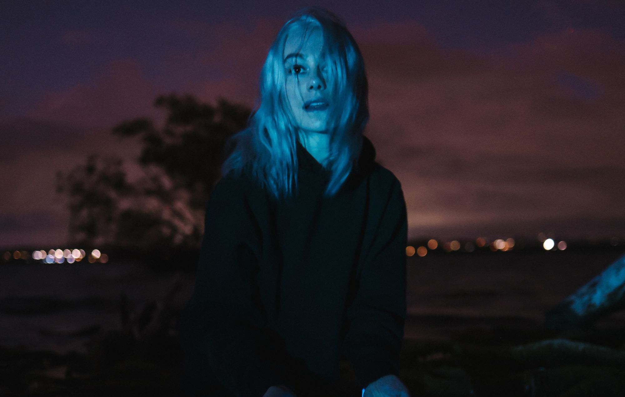 Phoebe Bridgers announces 2026 UK, Europe and North America arena tour with &#8220;no phones”