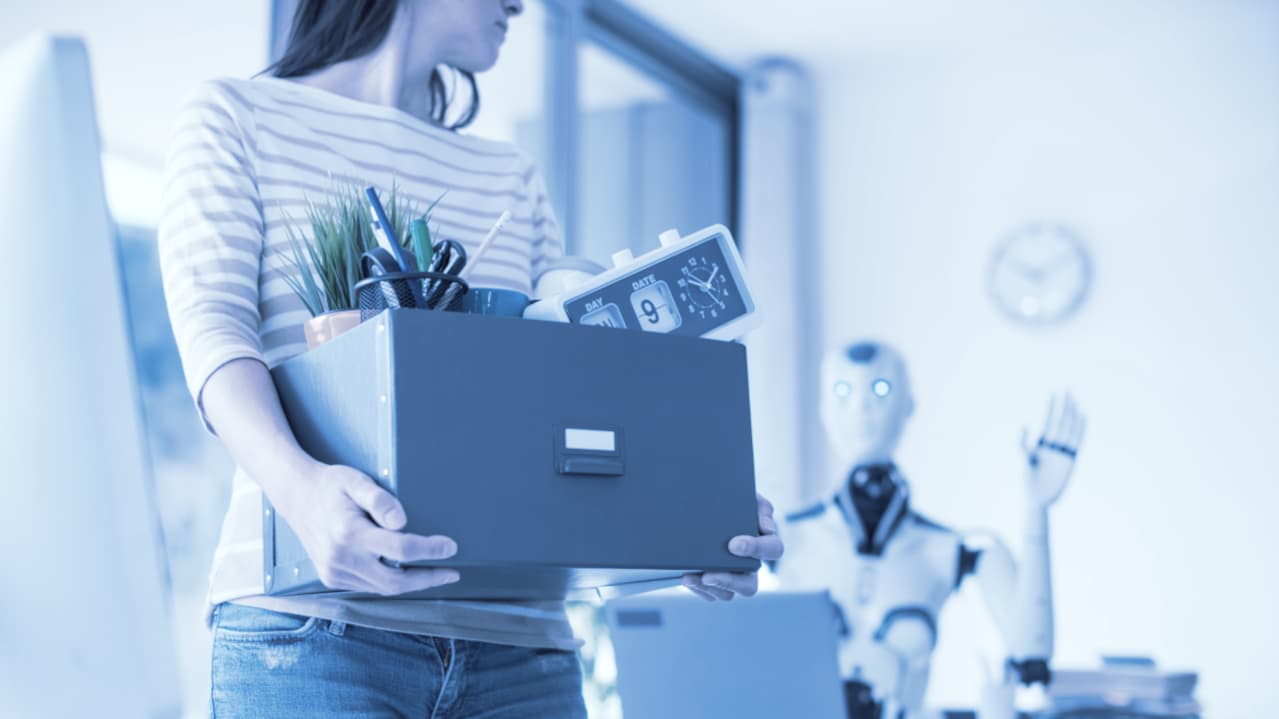 Economists Said AI Wouldn’t Take Jobs—Some Now Admit They Got It Wrong
