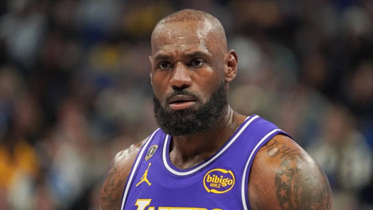 LeBron James Reacts as Clippers HC Ty Lue Gets Put on the Spot Over Not Recruiting 76ers Superstar