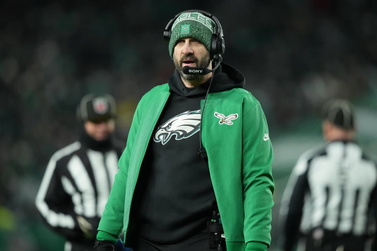 Furious Nick Sirianni Lashes Out at NFL Referee After Jalen Hurts Incident Against Commanders