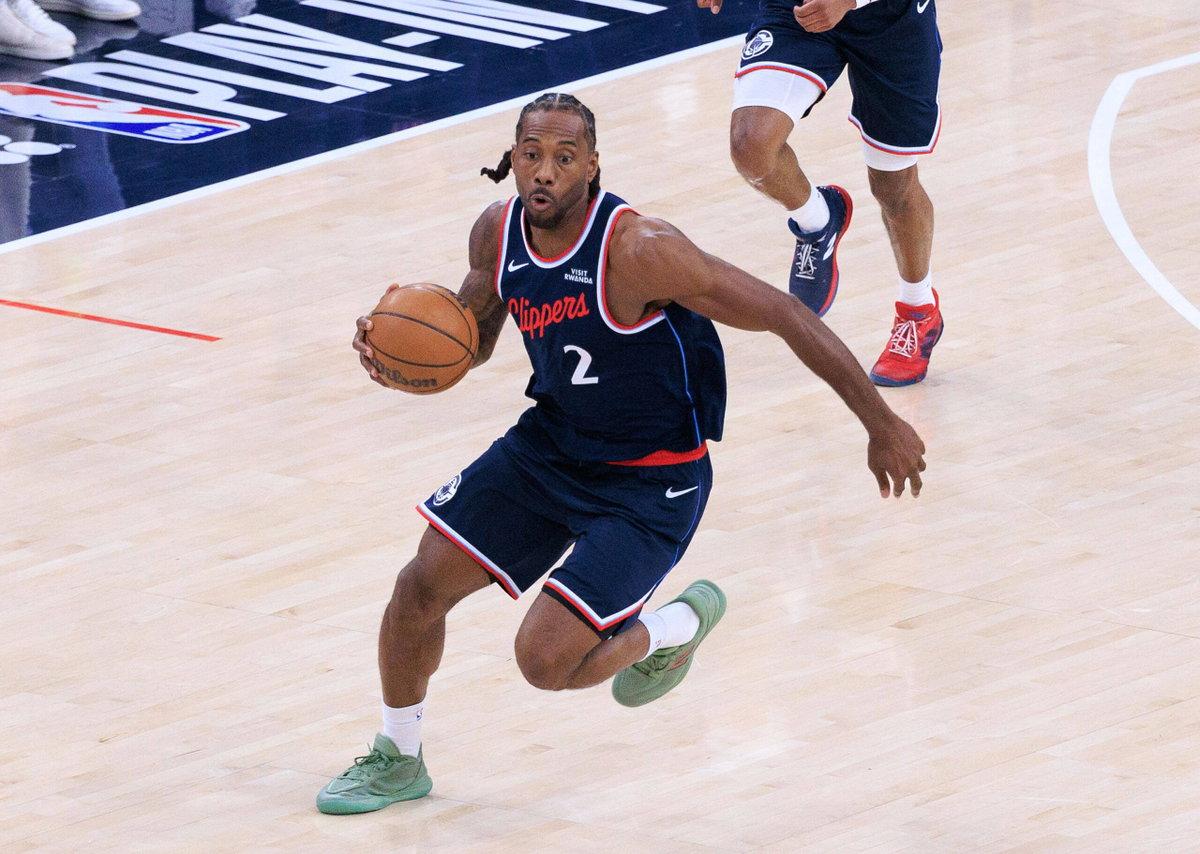Insider Confirms Final Verdict on Kawhi Leonard Trade After Clippers Owner’s Apology