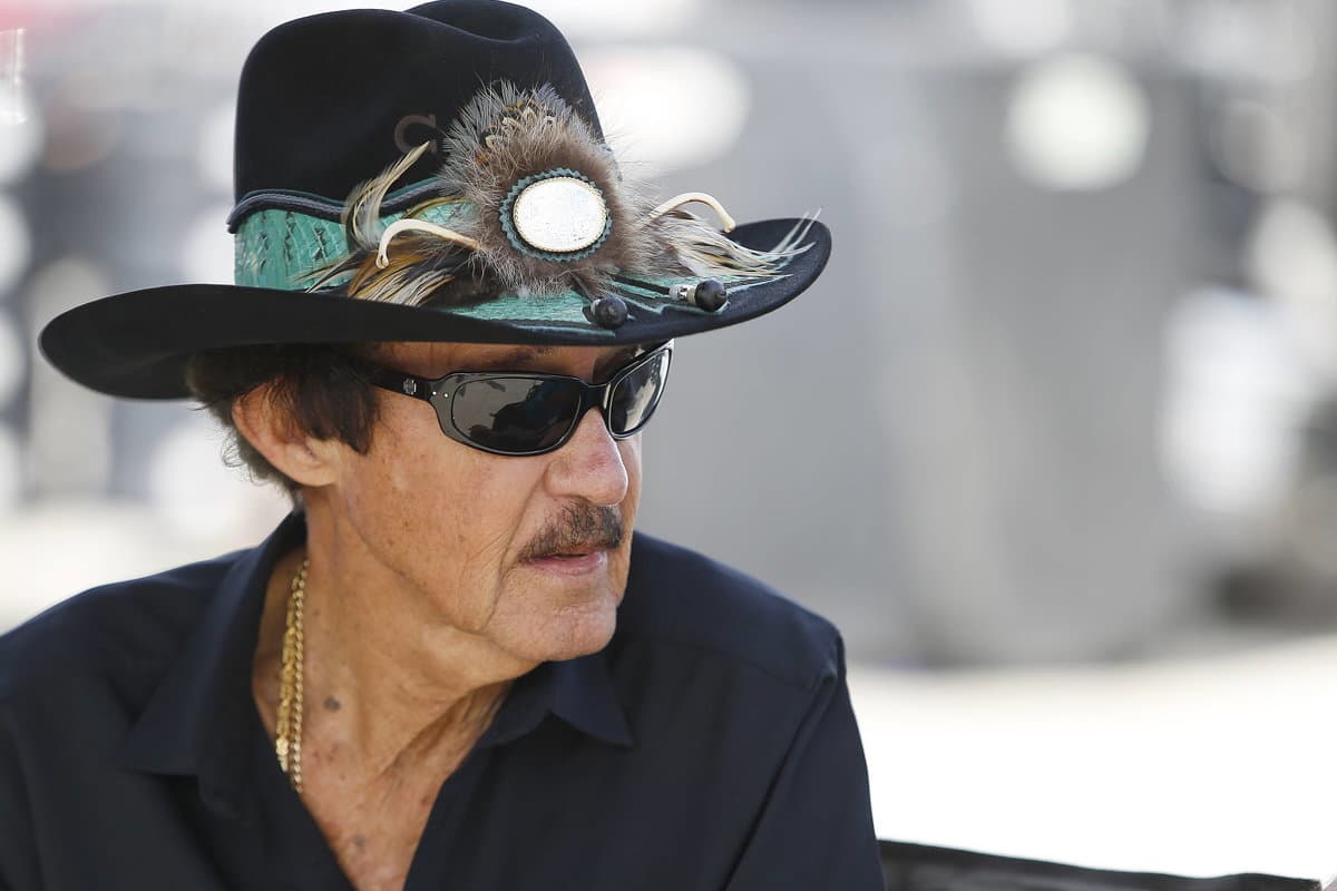 Displeased Fans Rip Apart Richard Petty’s Rookie Criticism Amidst Resurfaced NASCAR Comments- “This Sport Has Passed Him by”