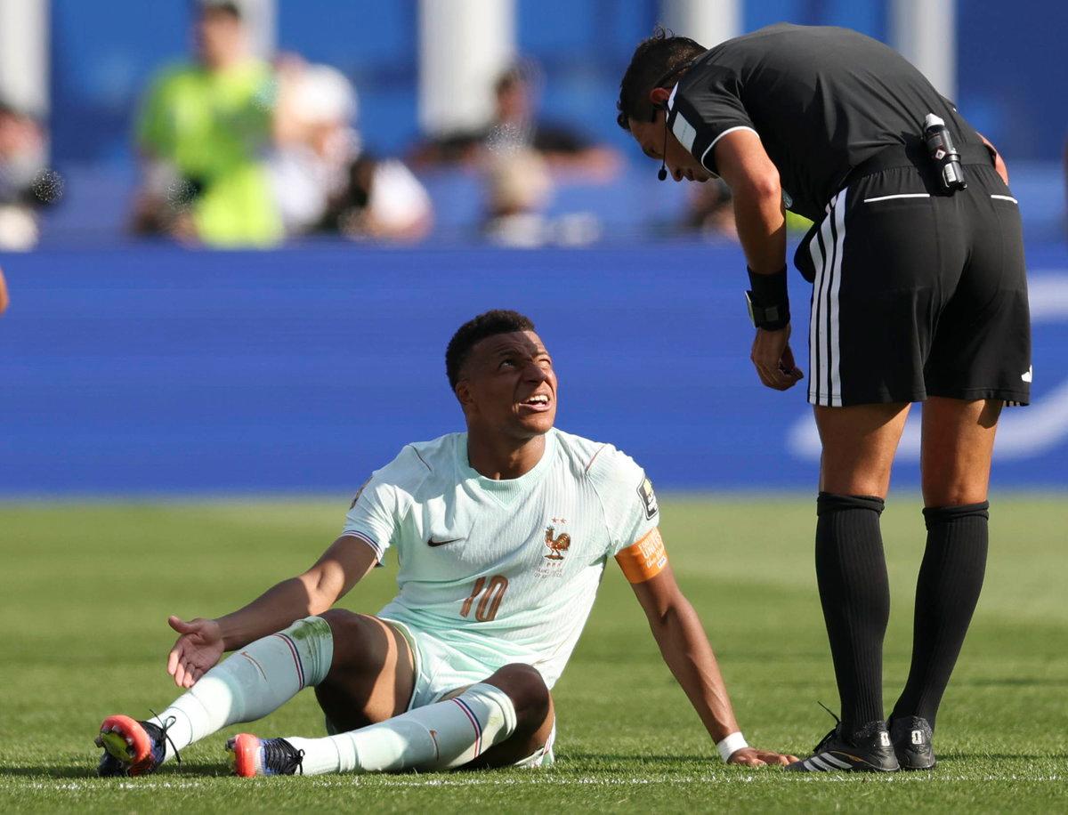 Concerns Raised for Kylian Mbappe As He Exits From World Cup Quarter Final Over Injury