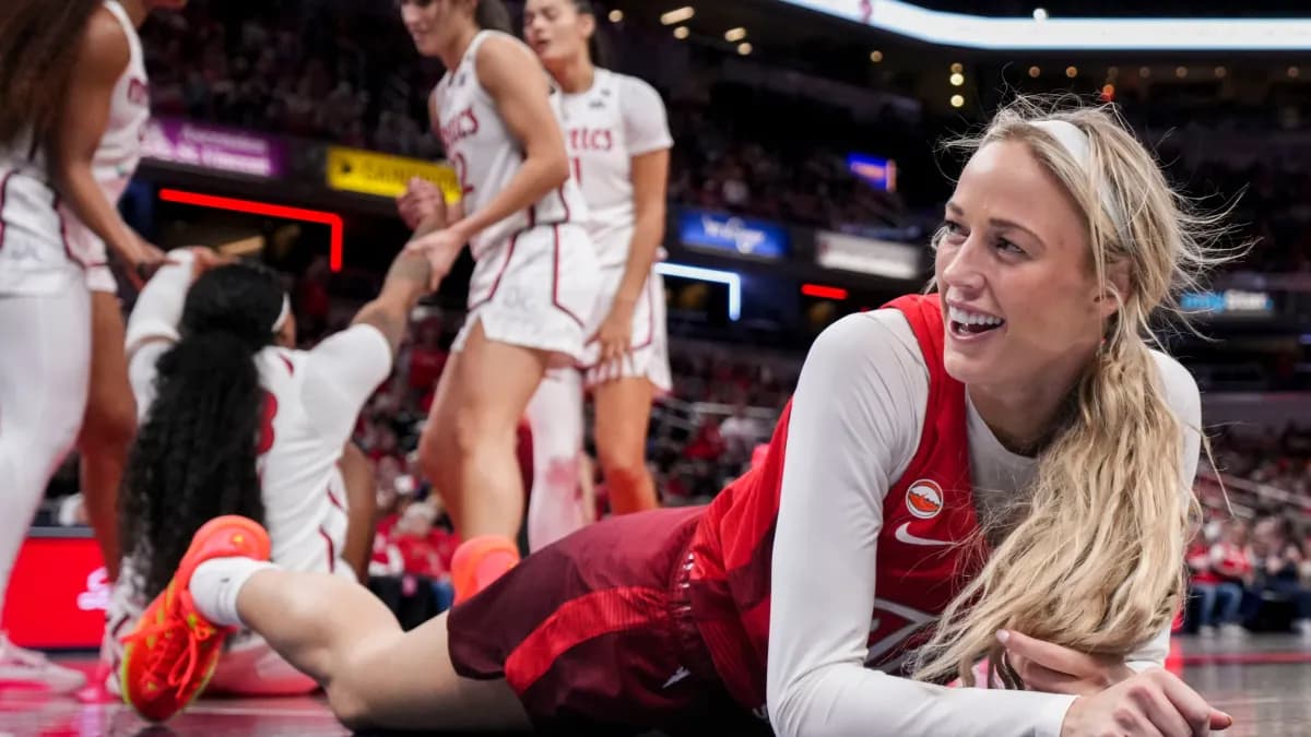 Sophie Cunningham’s puzzling pregame outfit has Fever fans asking the same question