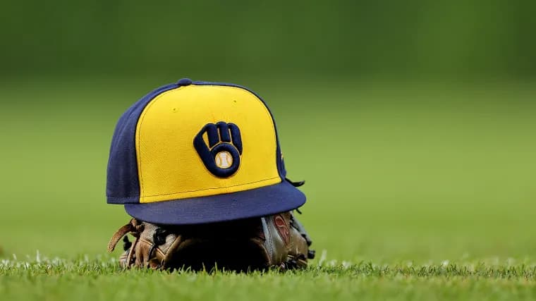 Brewers linked to 'high-floor' USC lefty in latest mock draft
