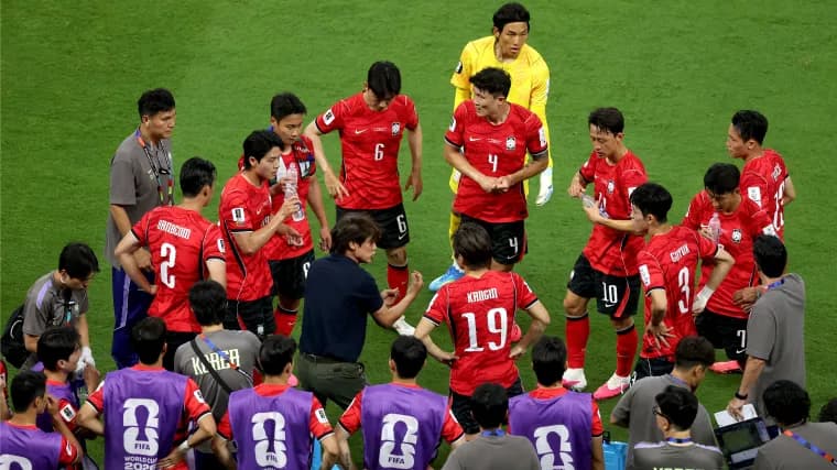 Hydration break outrage: World Cup has quarter breaks for commercials and fans are not happy