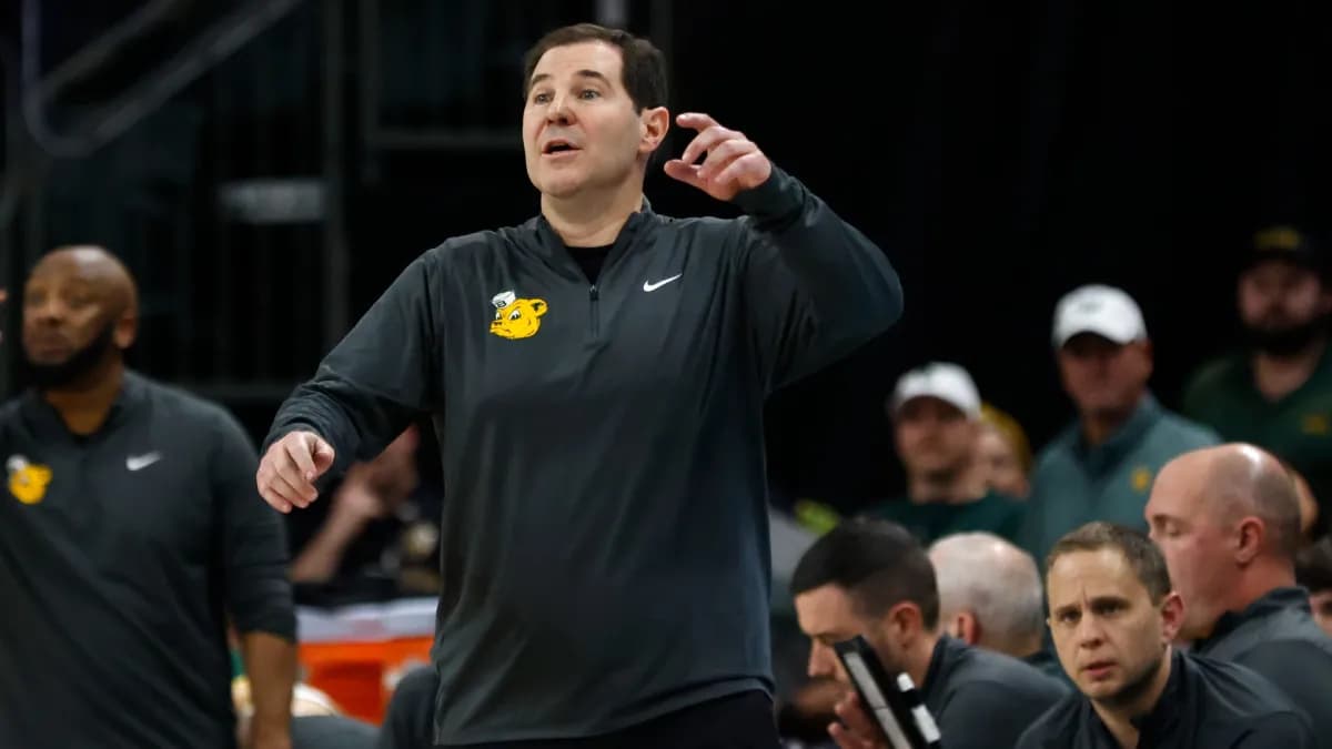 Scott Drew beats five major programs for top-40 point guard TJ Jamison
