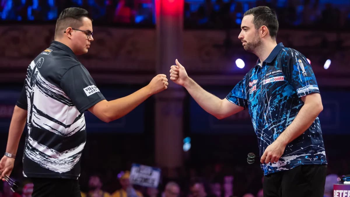 2026 U.S. Darts Masters Day 2 live results, scores, schedule & bracket: van Veen beats Clayton, sets up clash with Humphries in SF