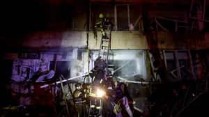 Russian strikes kill 6 in Ukraine, knocking out power across Kyiv