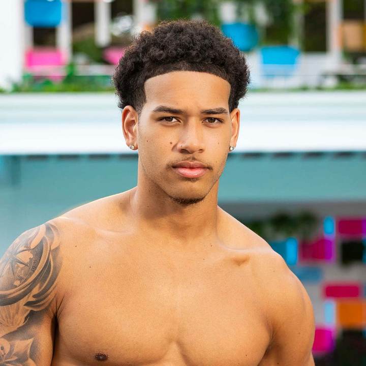 Love Island USA's Corbin Mims Hilariously Reacts to AI Memes