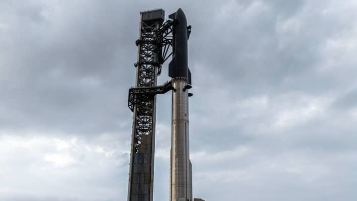 Rocket Report: Starship launch delayed, German launch company may aid Canada