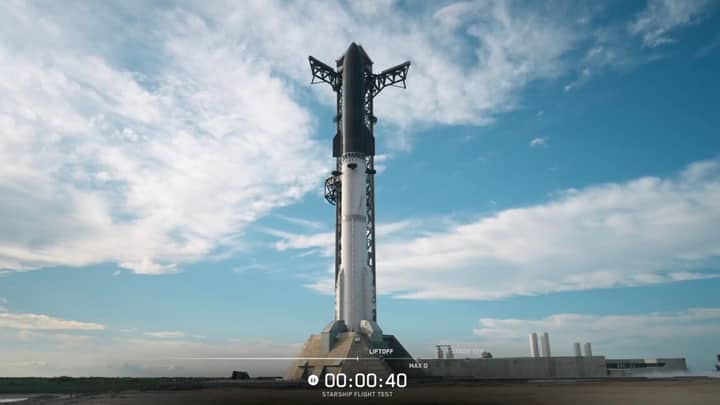Ground system issue scrubs first launch of SpaceX's Starship V3 rocket