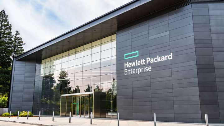 Year of free HPE software a “step in the correct direction” in VMware rivalry