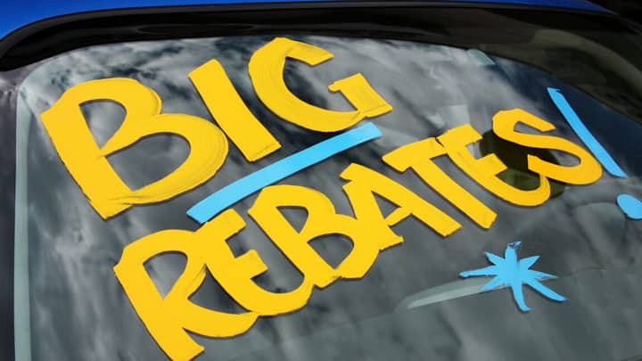California creates $3,500 rebate for new electric vehicle buyers
