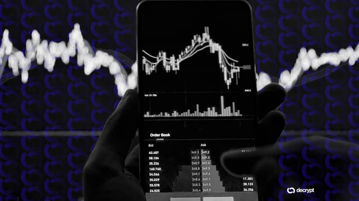 Bitcoin Cracks 7-Month Ceiling. Can Bulls Push It Higher?
