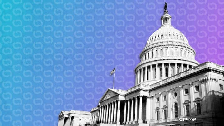 Banking Industry Says Clarity Act Stablecoin Proposal Would Enable 'Evasion'