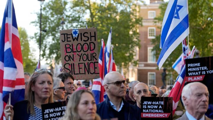 UK PM Starmer says some pro-Palestinian marches could be banned, cites intifada chants