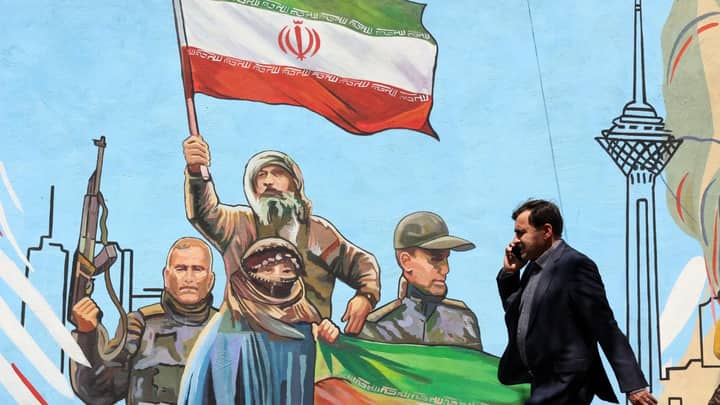 Trump says deal to end war to be signed on Sunday, but Iran questions timing