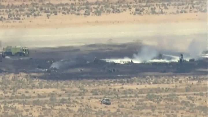 8 dead after B-52 bomber crashes at US military base in California