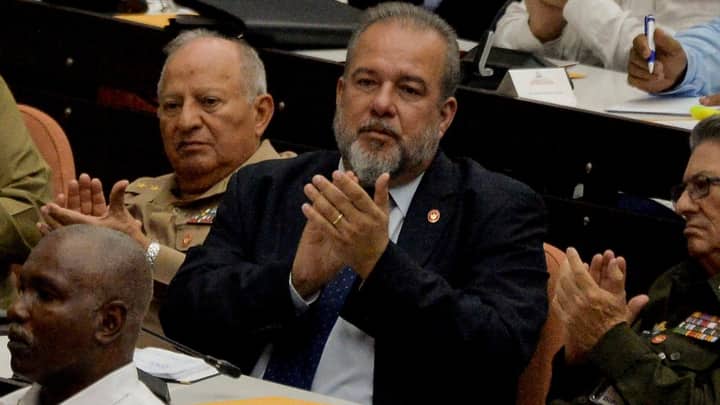 Cuba unveils historic package of free-market reforms