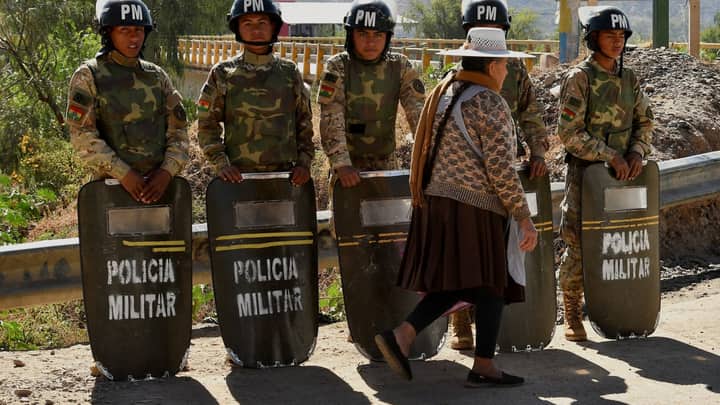 Bolivian lawmakers approve state of emergency as protests choke supply chain