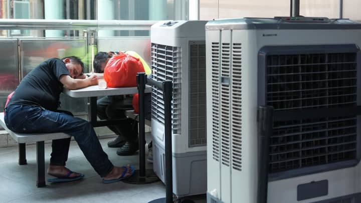 Do BN(O) migrants dream of air conditioning?