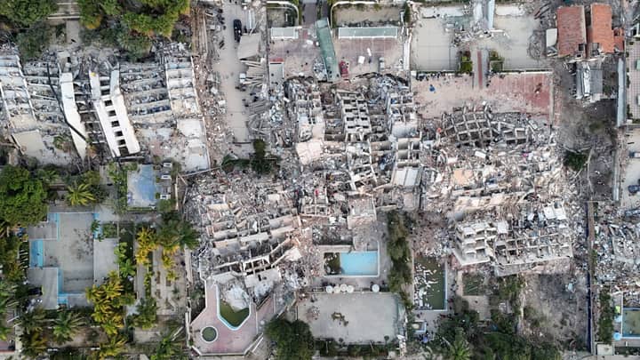Why did they pancake? Building failures, soft soil amplify Venezuela quake destruction