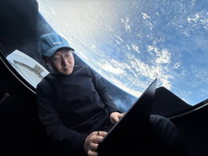 F2Pool founder who controls 11% of bitcoin's hashrate to lead first SpaceX mission to Mars