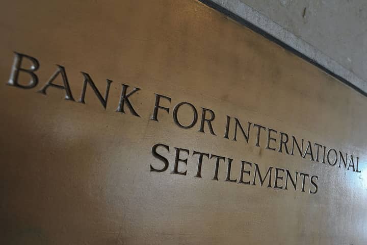 Global banks test tokenized money for cross-border payments in $1 million BIS pilot
