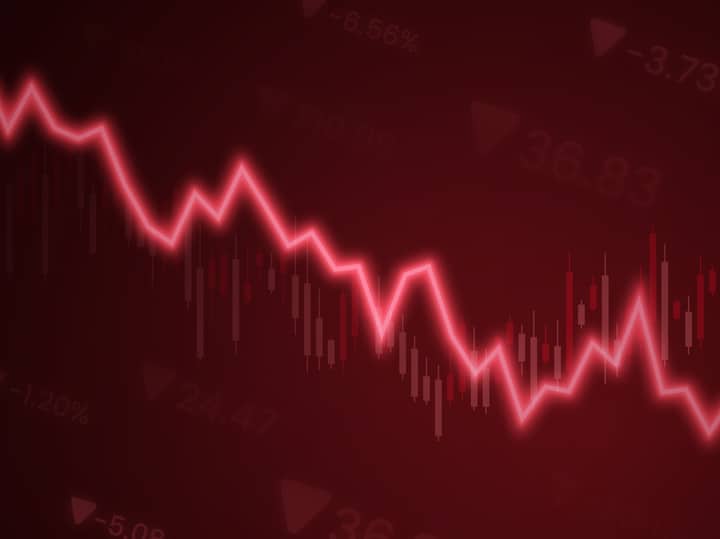 Dogecoin and Hyperliquid's HYPE led weekly crypto losses as AI stocks lure buyers
