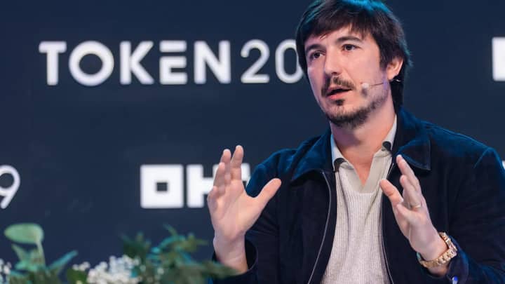 Robinhood CEO Vlad Tenev's X account hacked to promote token amid memecoin frenzy