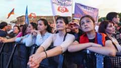 Armenia votes as Russia piles pressure on pro-West government