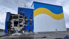 Zelensky criticises 'vile' Chornobyl drone strike ahead of London talks