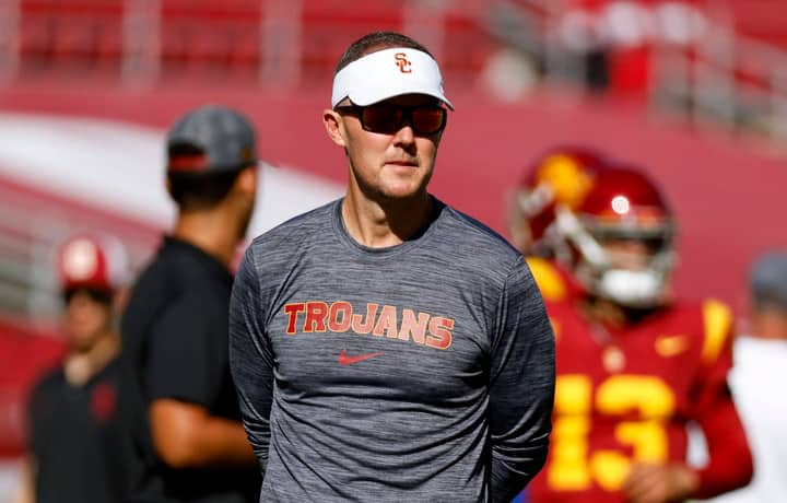 Lincoln Riley Makes Strong Attempt to Boost Controversial USC Star’s Draft Stock