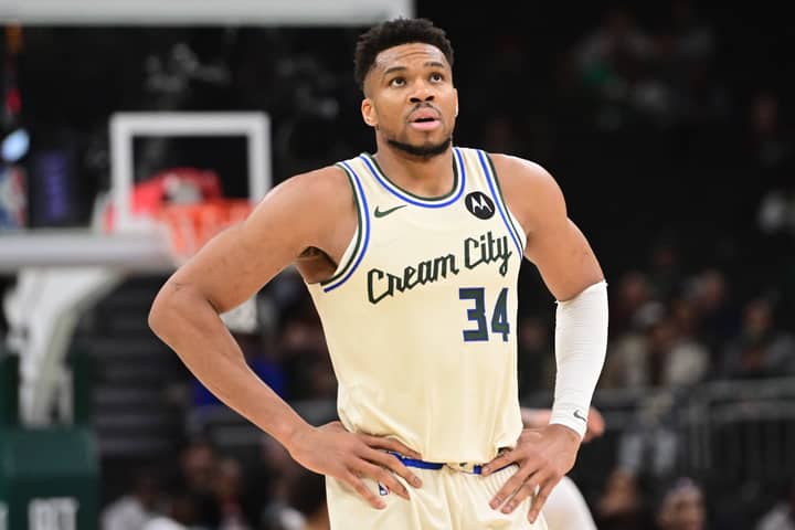 Miami Faces Major Giannis Antetokounmpo Concerns as Celtics Remain in the Mix, Per Insiders
